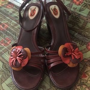 VS (Via Spiga) wedges